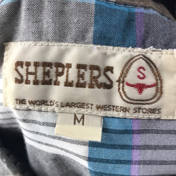 Sheplers Men's Short Sleeve Pearl Snap Button Down Blue & Gray Plaid Size M - Picture 2 of 9